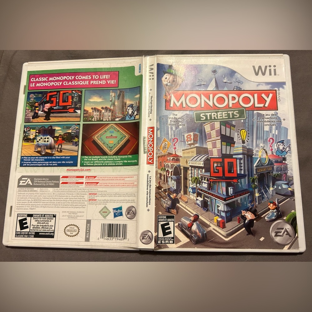 Wii Monopoly Streets. Complete in Box.